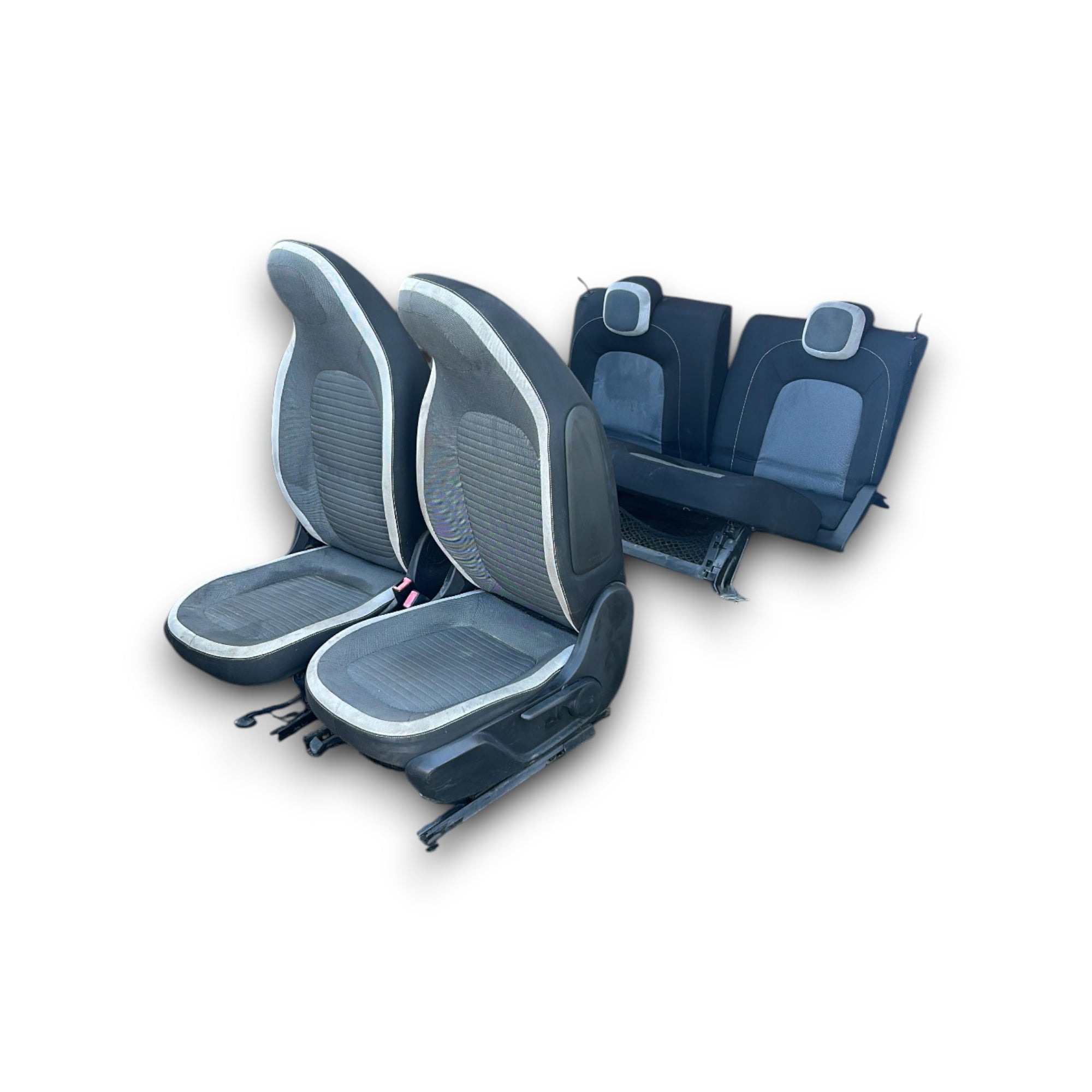 Speech / Seats in Black and Grey Renault Twingo III Fabric (2014> 2024)