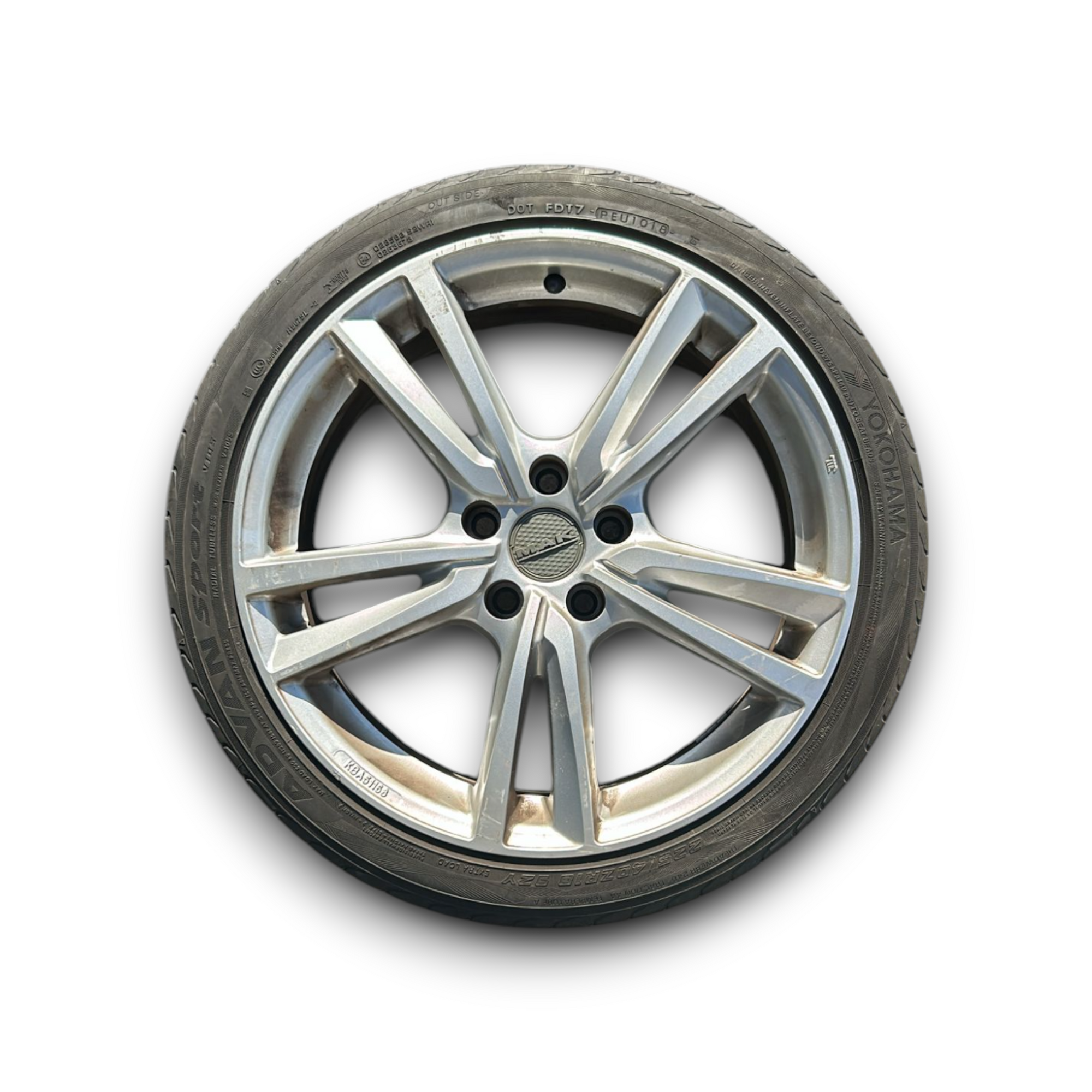 Definir 4 rodas de liga leve (Ícone Mak) Maserati Levante (5 buracos /225/40 R18) (2016> 2024)