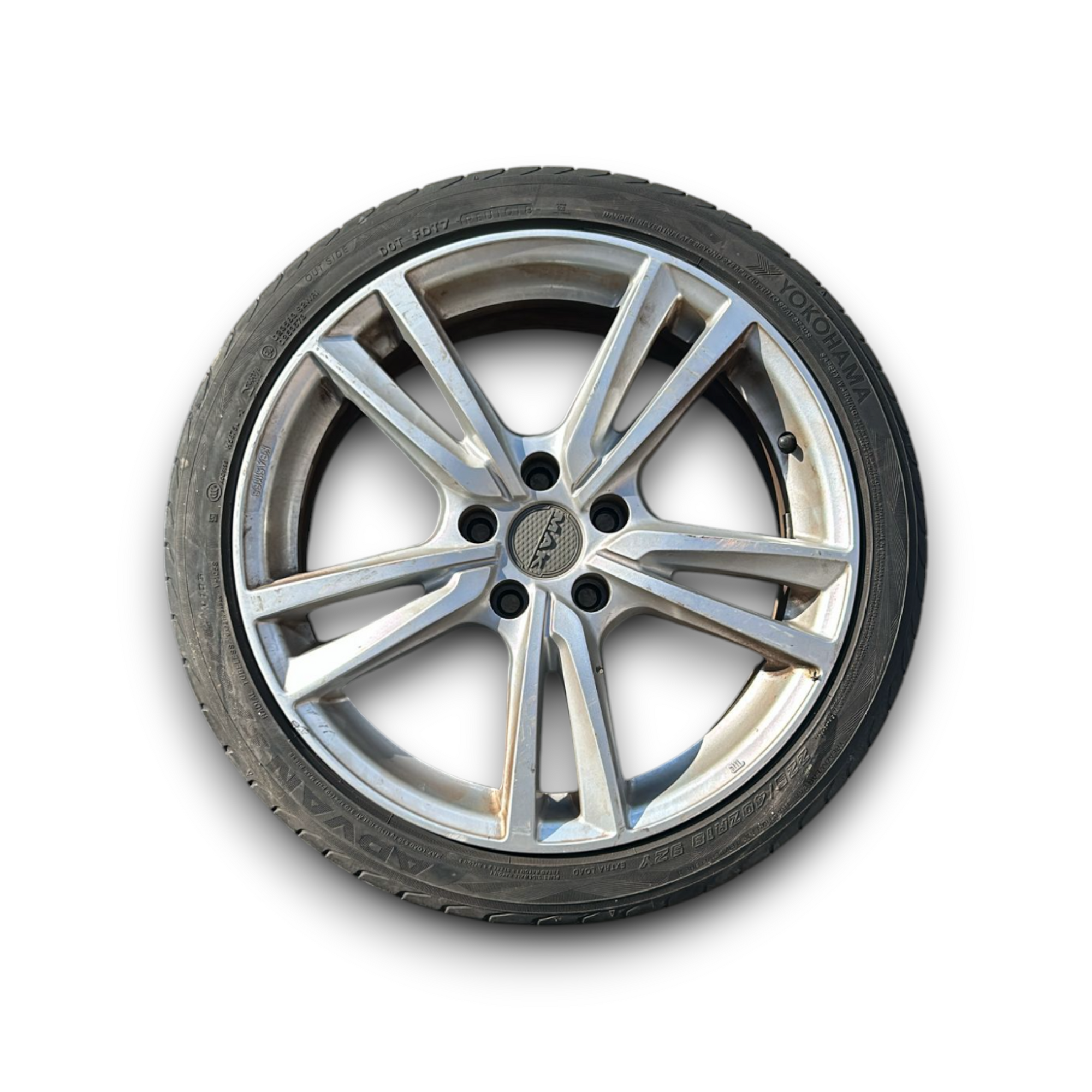 Definir 4 rodas de liga leve (Ícone Mak) Maserati Levante (5 buracos /225/40 R18) (2016> 2024)