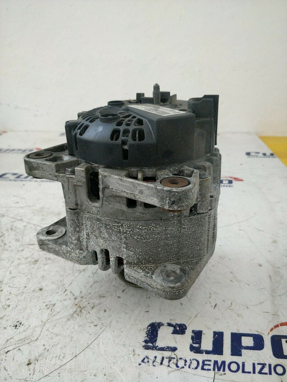 ALTERNATORE TG15C146 RENAULT SCENIC, MEGANE, DACIA DUSTER 1.5 Dci 2606272D - F&amp;P CRASH SRLS - Ricambi Usati