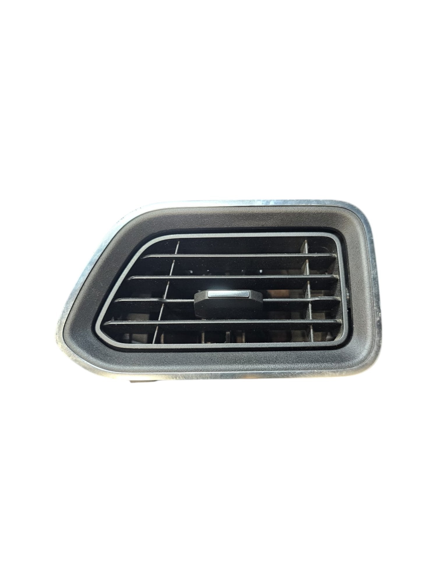 Bocchetta Aria Cruscotto Destra Renault Master III Restyling Cod:687518035R (2019 - 2024) - F&P CRASH SRLS - Ricambi Usati
