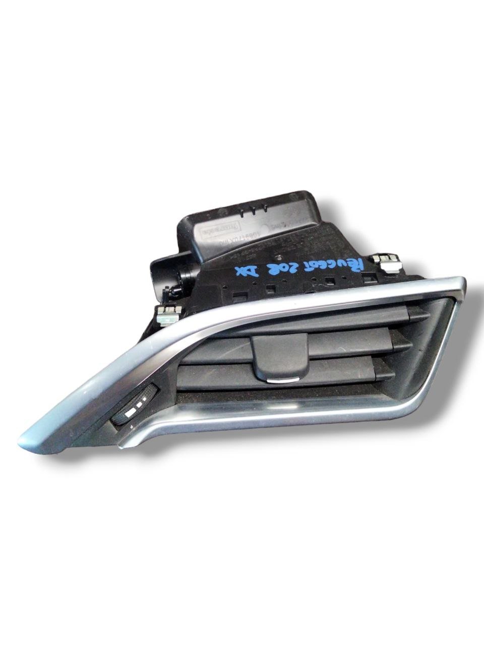 Bocchetta aria cruscotto Lato Destro Peugeot 208 / 2008 (2012 - 2019) cod.9673131677 - F&amp;P CRASH SRLS - Ricambi Usati