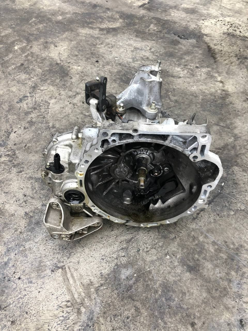 Cambio manuale Mazda 2 1.3 16v benzina 5 marce - F&P CRASH SRLS - Ricambi Usati