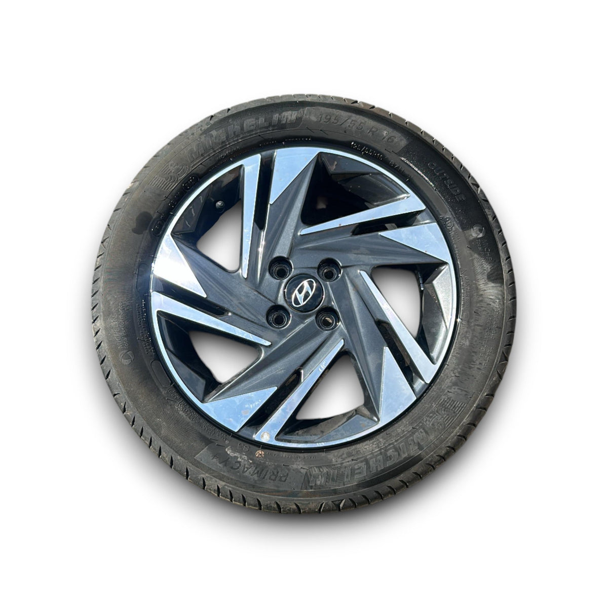 Cerchio In Lega (DIAMANTATO) Hyundai I20 (BC3) cod.52910 - Q0200 (4 Fori / 195 / 65 R16) (2020 &gt; ) - F&amp;P CRASH SRLS - Ricambi Usati
