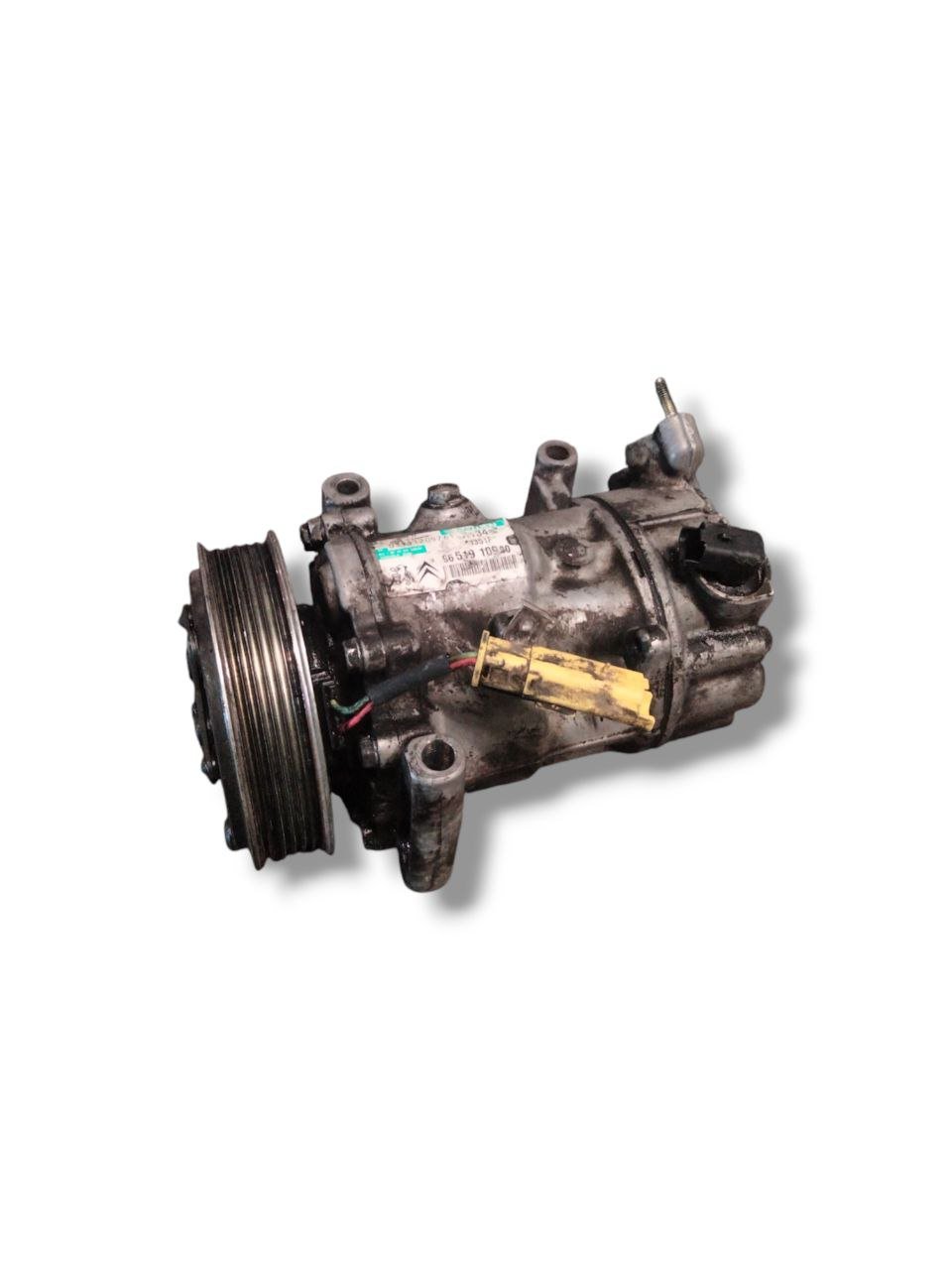 Compressore Clima Peugeot 3008 1.6 diesel (2009 - 2016) cod.9651910980 - F&P CRASH SRLS - Ricambi Usati