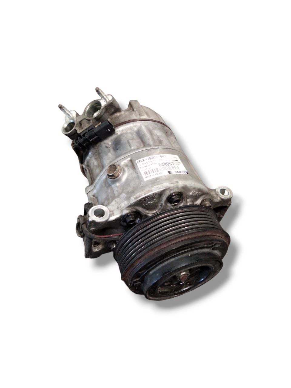 Compressore clima Range Rover Velar L560 2.0 diesel (2017>)cod.CPLA19d629 - BH - F&P CRASH SRLS - Ricambi Usati