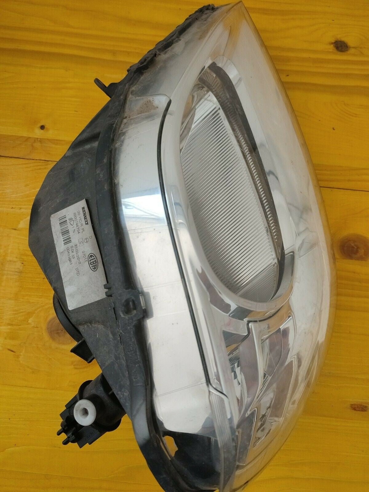 FARO FANALE PROIETTORE ANTERIORE DESTRO DX PER Dacia LOGAN 8200744754 - F&amp;P CRASH SRLS - Ricambi Usati