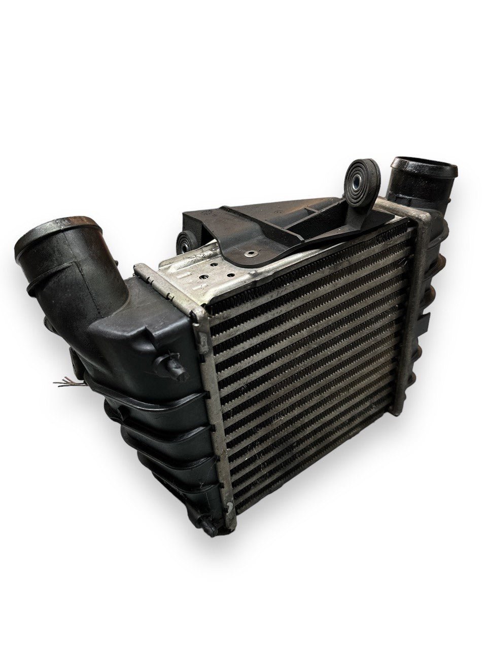 Intercooler Volkswagen Polo 9N 1.2 b ( 2001 - 2005 ) cod. 862397U - F&P CRASH SRLS - Ricambi Usati