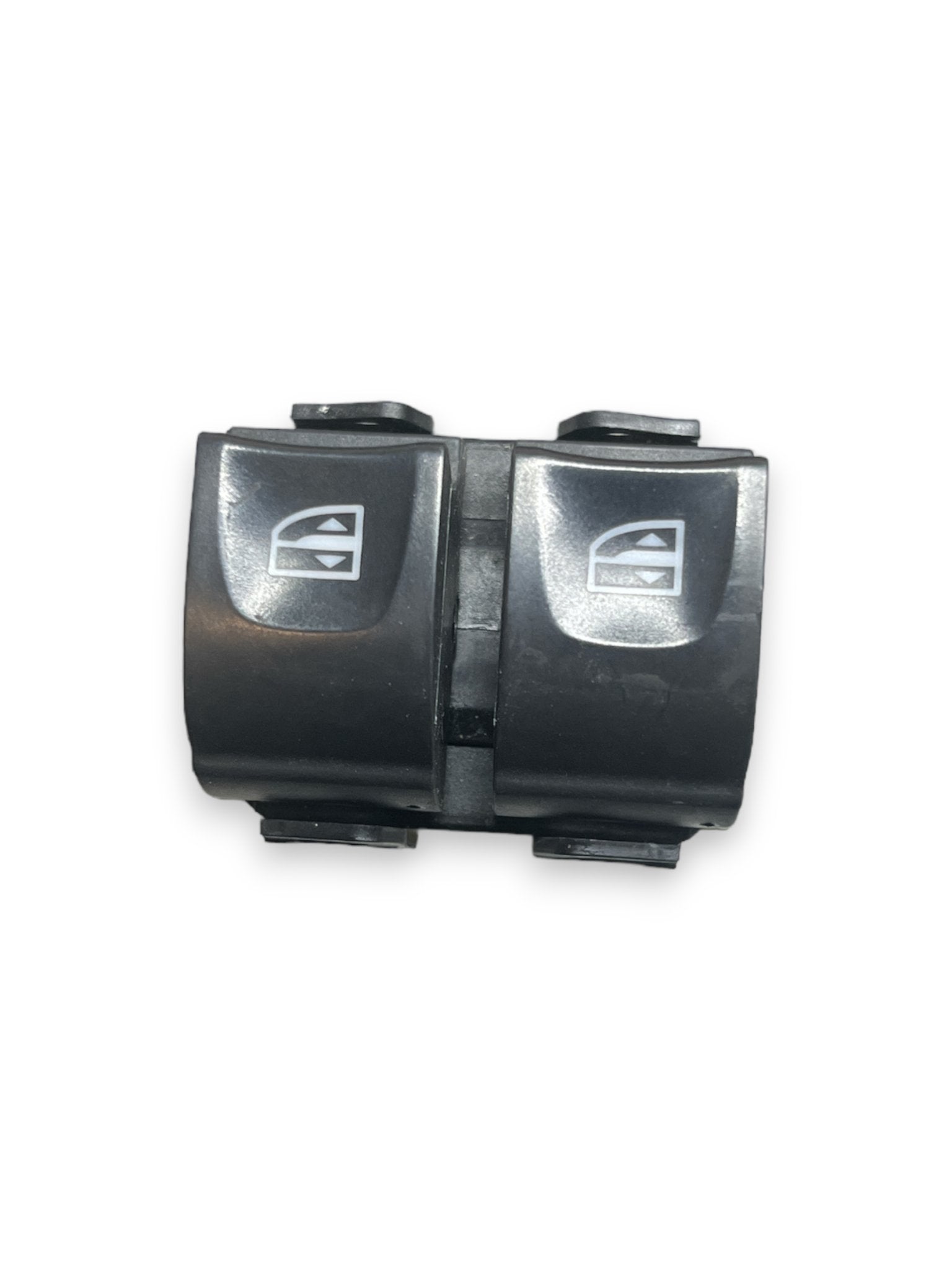 Interruttore / Pulsante alzavetro anteriore sinistro Renault Clio IV (2012-2021)cod.254118044r - F&P CRASH SRLS - Ricambi Usati