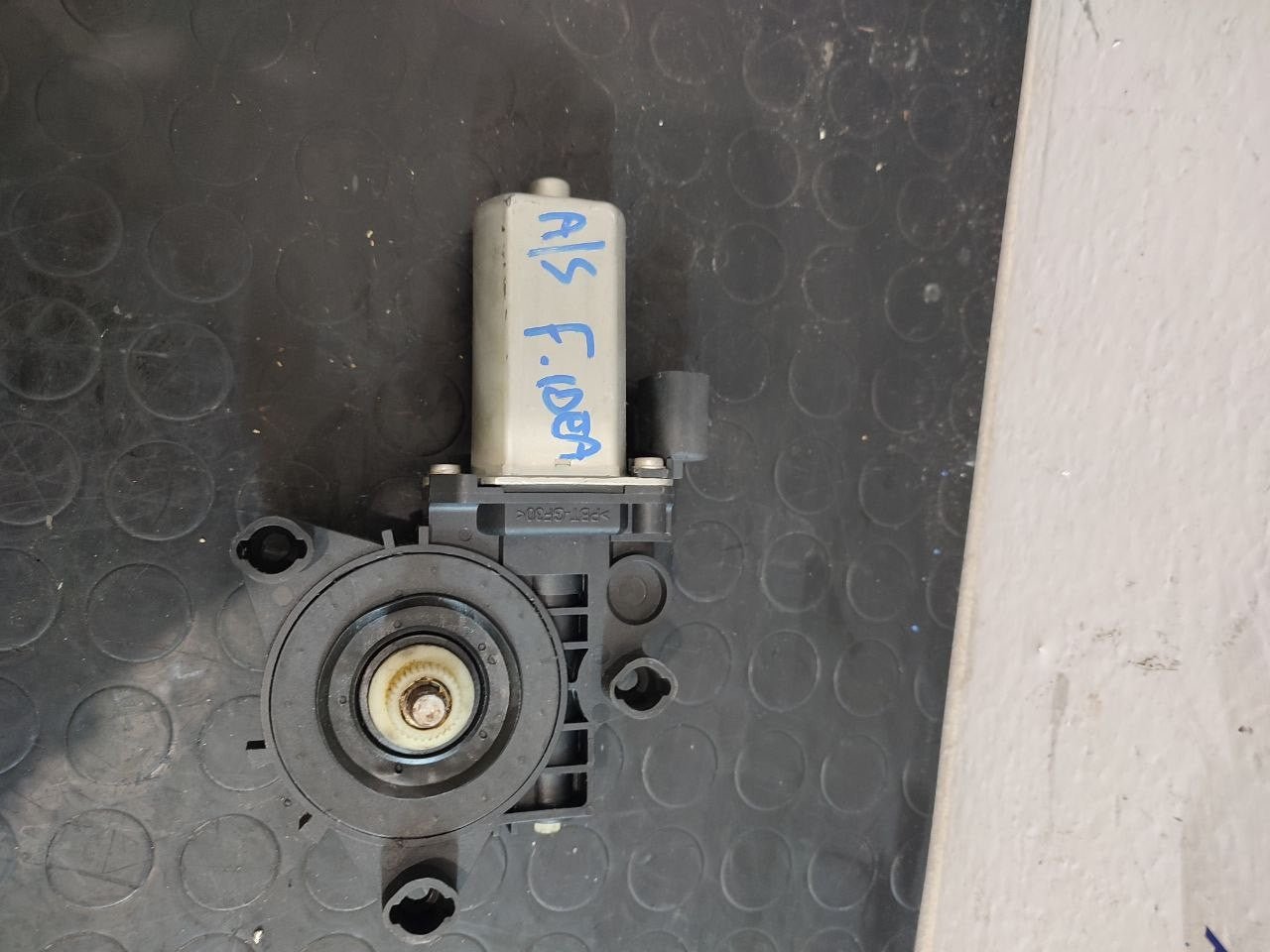 Motorino Alzacristallo anteriore sinistro FIAT IDEA 1.3 MJ - F&P CRASH SRLS - Ricambi Usati