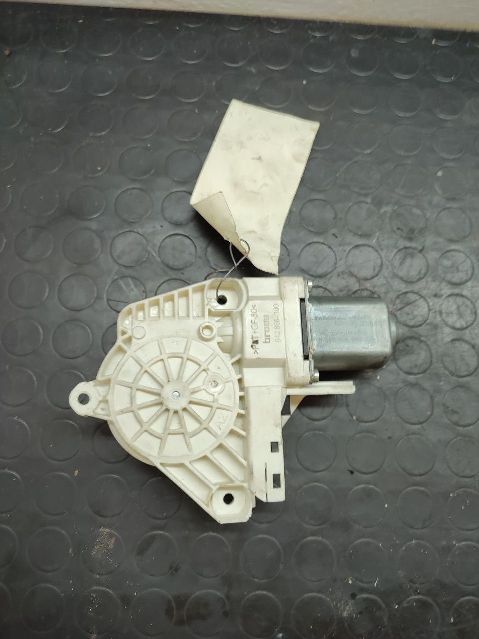 Motorino Alzacristallo posteriore destro AUDI A3 (8P) 2.0 TDI - F&P CRASH SRLS - Ricambi Usati
