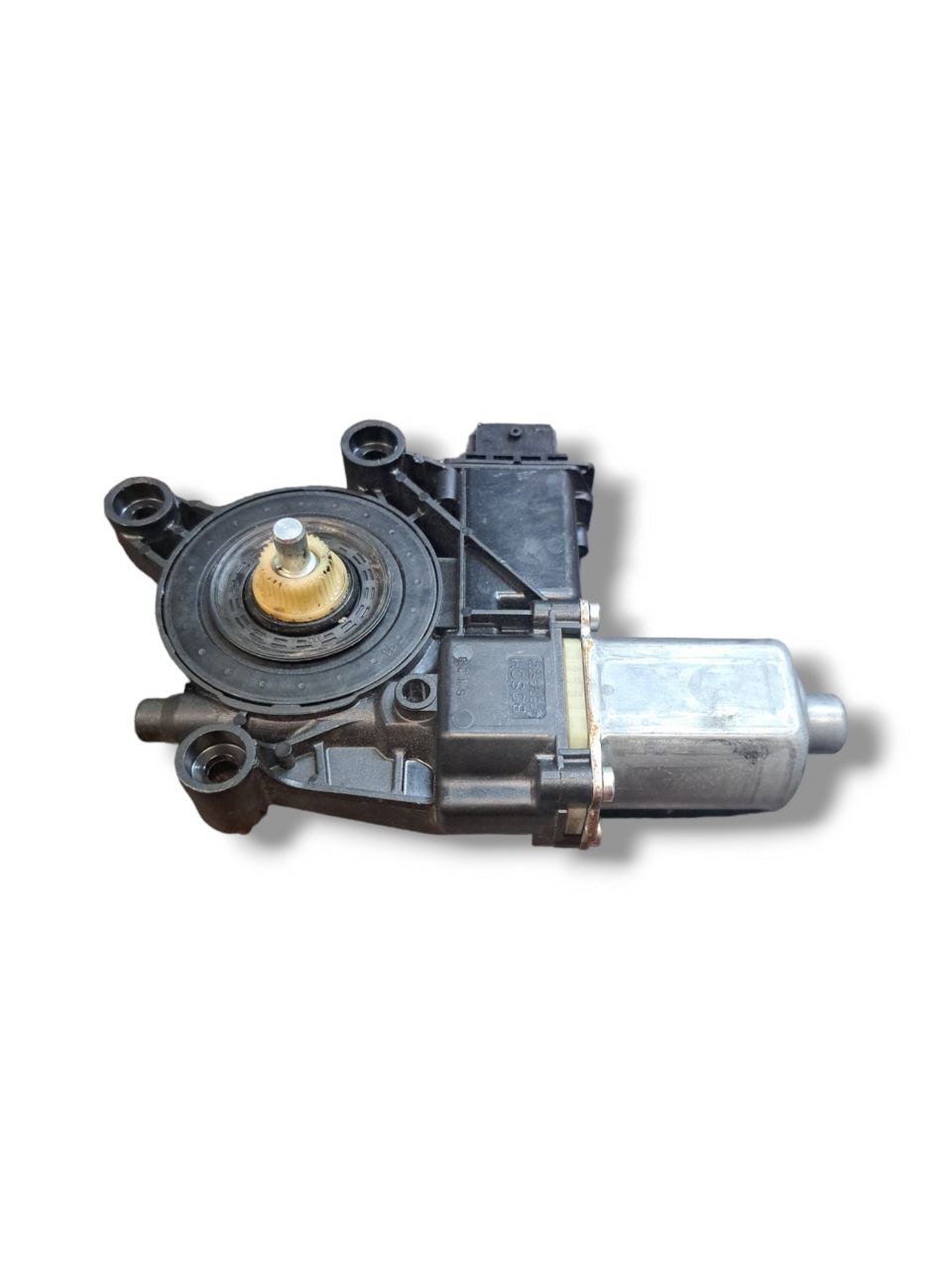 Motorino alzavetro Anteriore Destro (dx) Alfa Romeo Stelvio (2017>) COD:0130822068 - F&P CRASH SRLS - Ricambi Usati