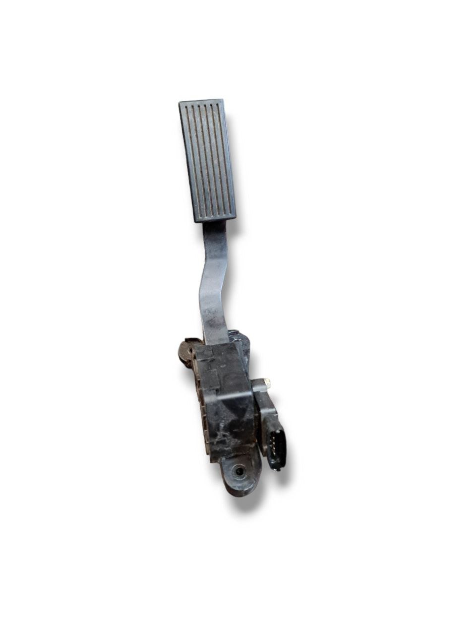 Pedale Acceleratore Hyundai IX20 (2012-2019) COD:32726-1P200 - F&P CRASH SRLS - Ricambi Usati