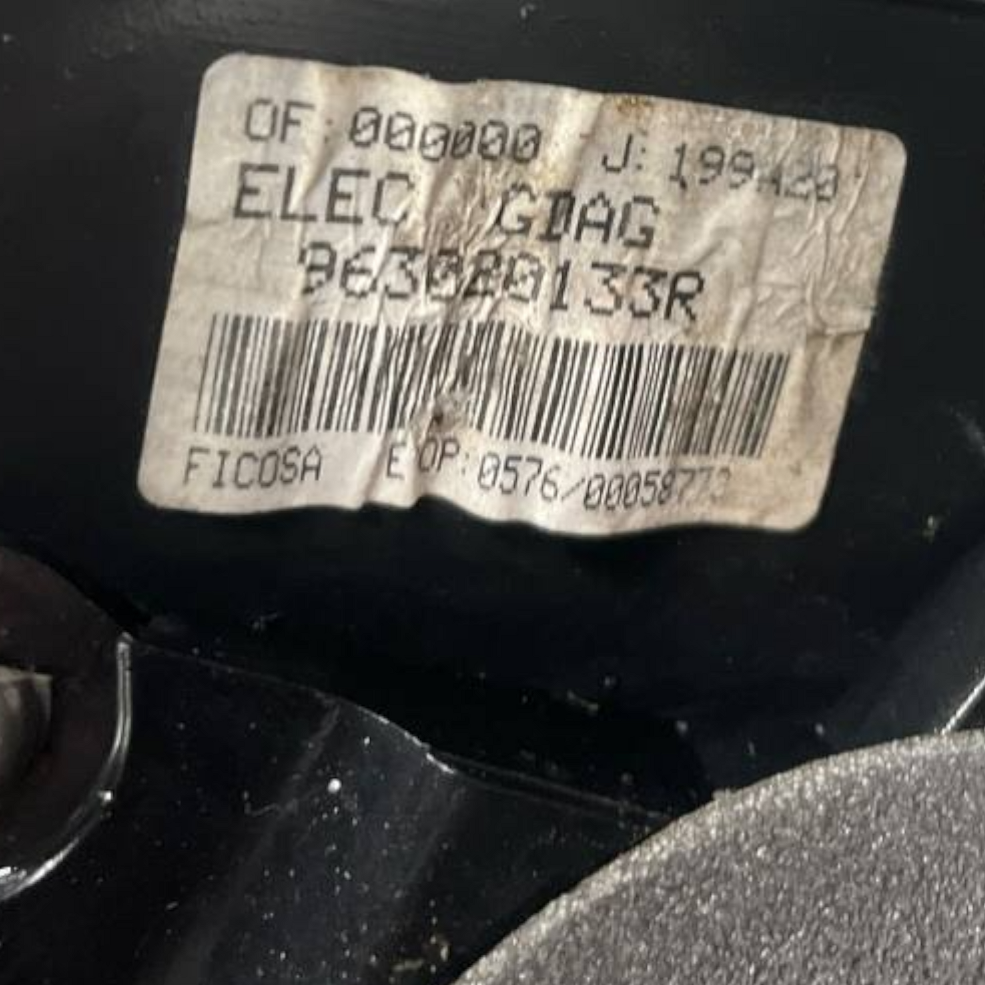 Espelho / espelho elétrico Espelho traseiro esquerdo (SX) 7 pinos Renault Master III (2019 em 2024) COD: 963020133R