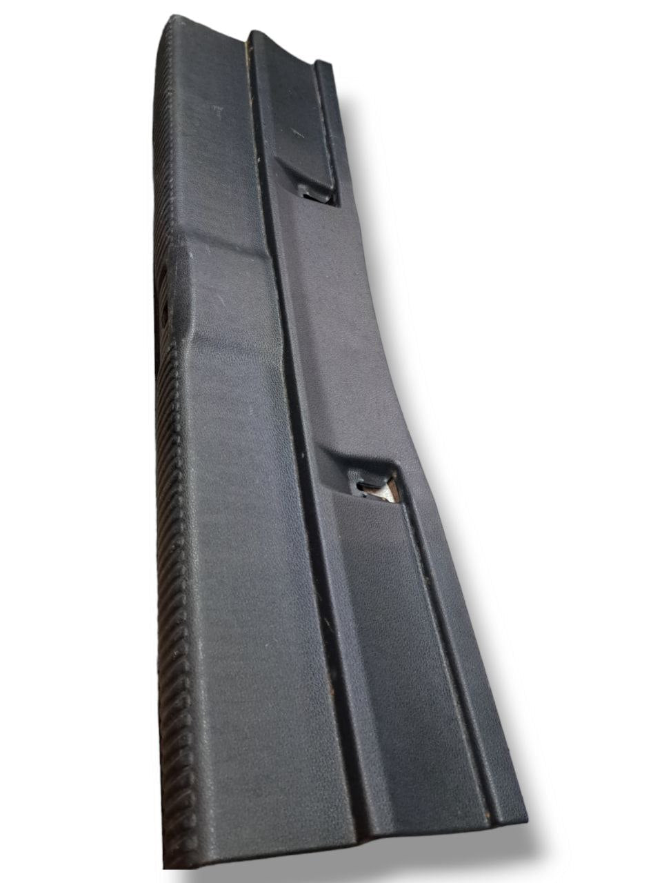 Rivestimento posteriore batticofano Audi A3 8V (2015 - 2020) COD:8V4863471 - F&amp;P CRASH SRLS - Ricambi Usati