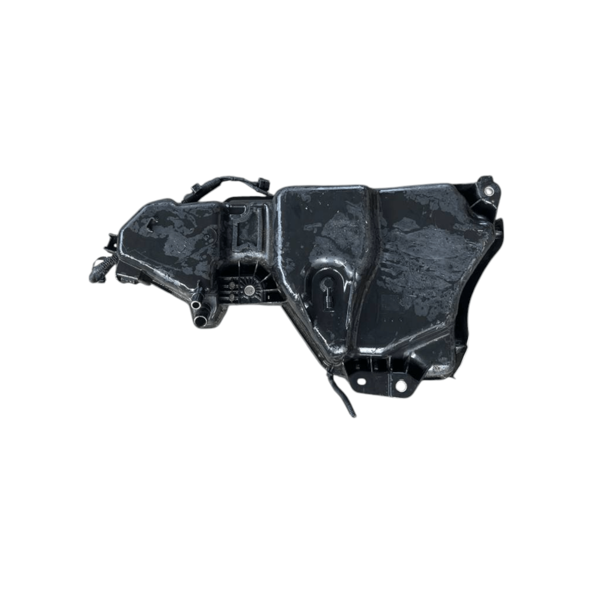 Serbatoio adblue Volkswagen T - Roc / Audi A3 8V 2.0 diesel (2017 - >) cod.5Q0131877P - F&P CRASH SRLS - Ricambi Usati