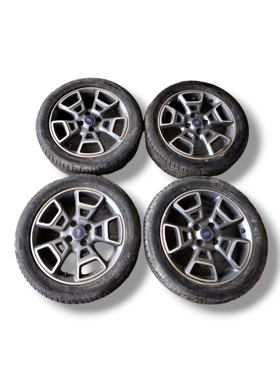 Set 4 Cerchi In Lega R17 Ford Ecosport (2015>) 205 / 50 / R17 - F&P CRASH SRLS - Ricambi Usati