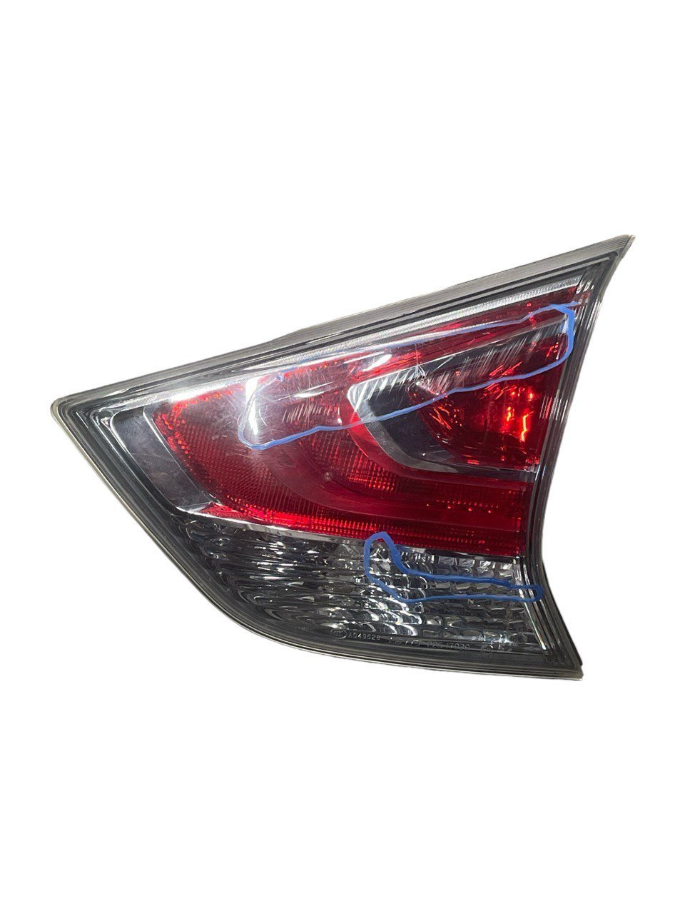Stop / Fanale posteriore interno Destro Alogeno Nissan X - Trail T32 cod:22617939 (2014 - 2020) - F&P CRASH SRLS - Ricambi Usati