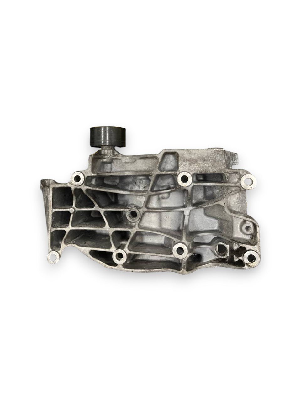 Supporto Alternatore Bmw Serie 1 E87 / Bmw Serie 3 E90 2.0 Diesel (2004 al 2012) cod: 7802639 - 02 / 13992010 - F&P CRASH SRLS - Ricambi Usati