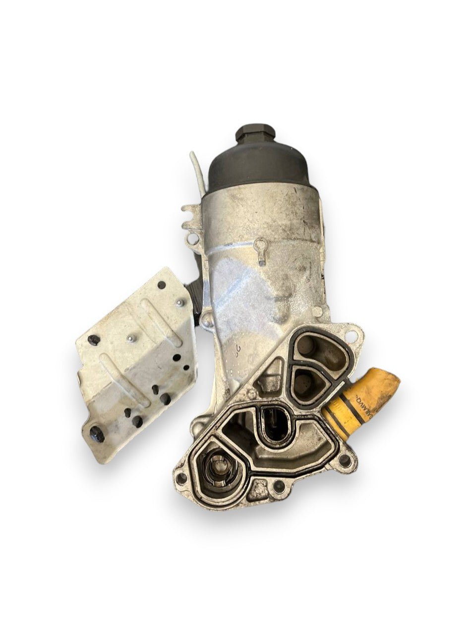 Supporto Filtro Olio Ford Focus / Ford Fiesta / Ford Transit / Volvo V40 1.6 Diesel (2004 al 2008) cod: 9687911280 - F&amp;P CRASH SRLS - Ricambi Usati